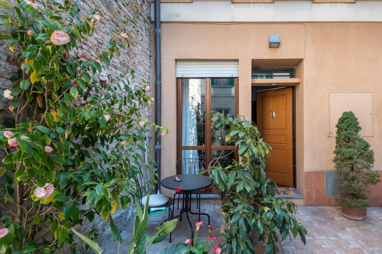Apartment Art Gallery In - Hosted By Sweetstay *